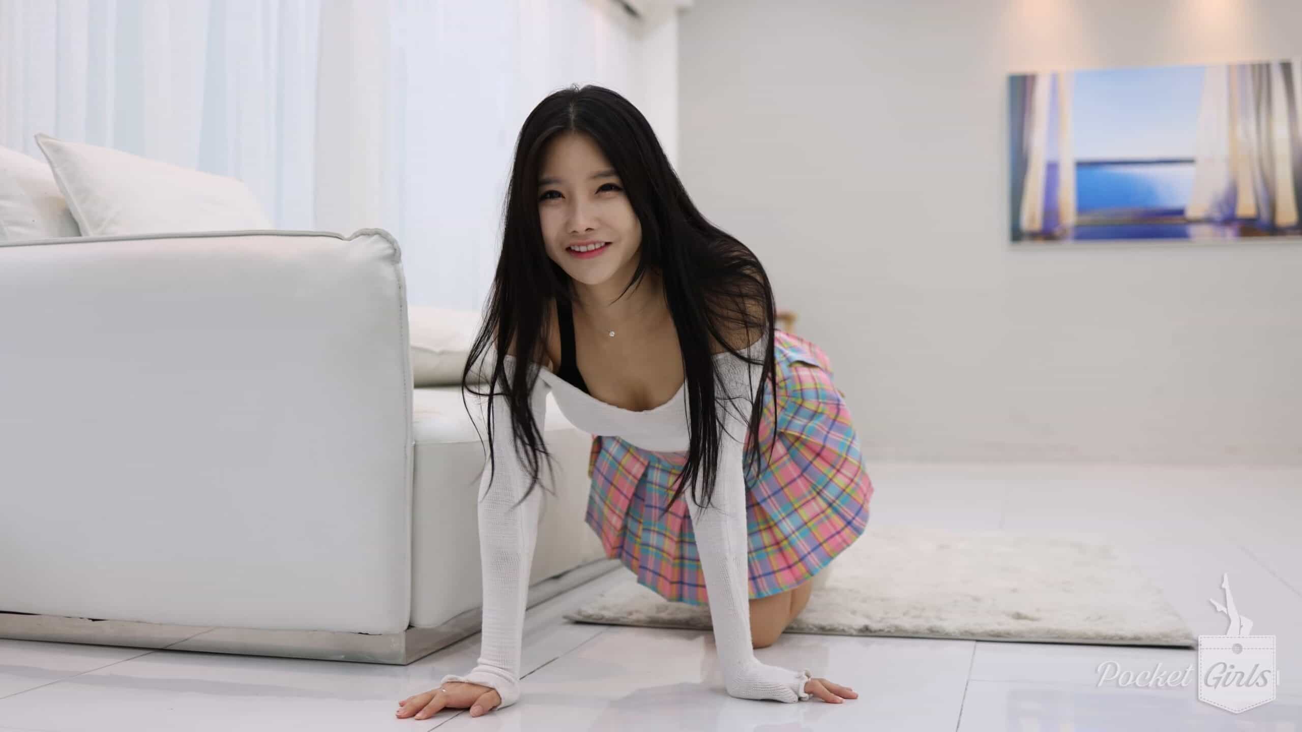 Lookbook, Checkered Mini Skirt, Gimme Something, Yeonji, Pocket Girls, 연지, 포켓걸스 - #00028
