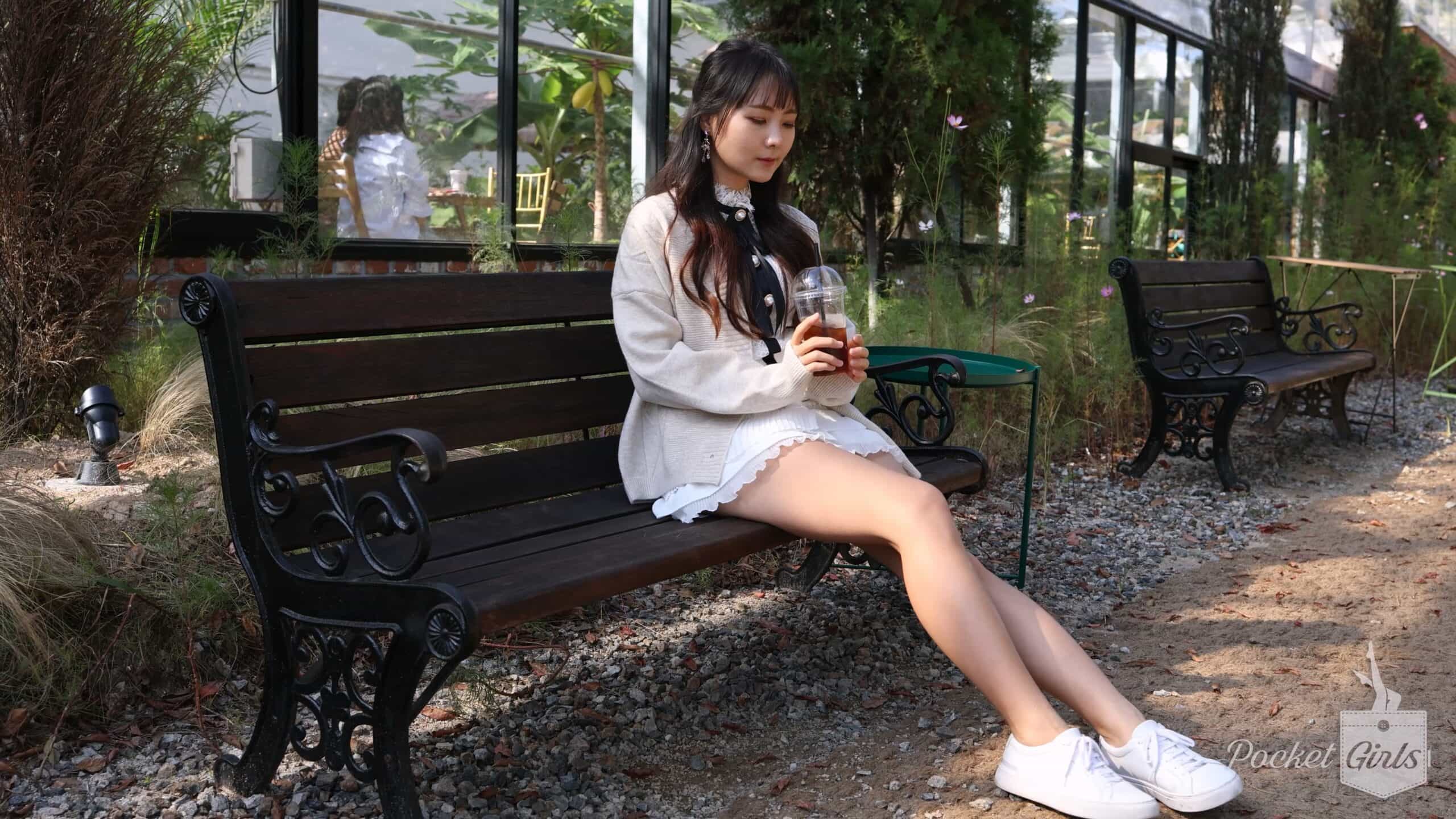 At a Bakery Cafe, Bringing on the Heartache, Jieun, Pocket Girls, 지은, 포켓걸스 - #00029