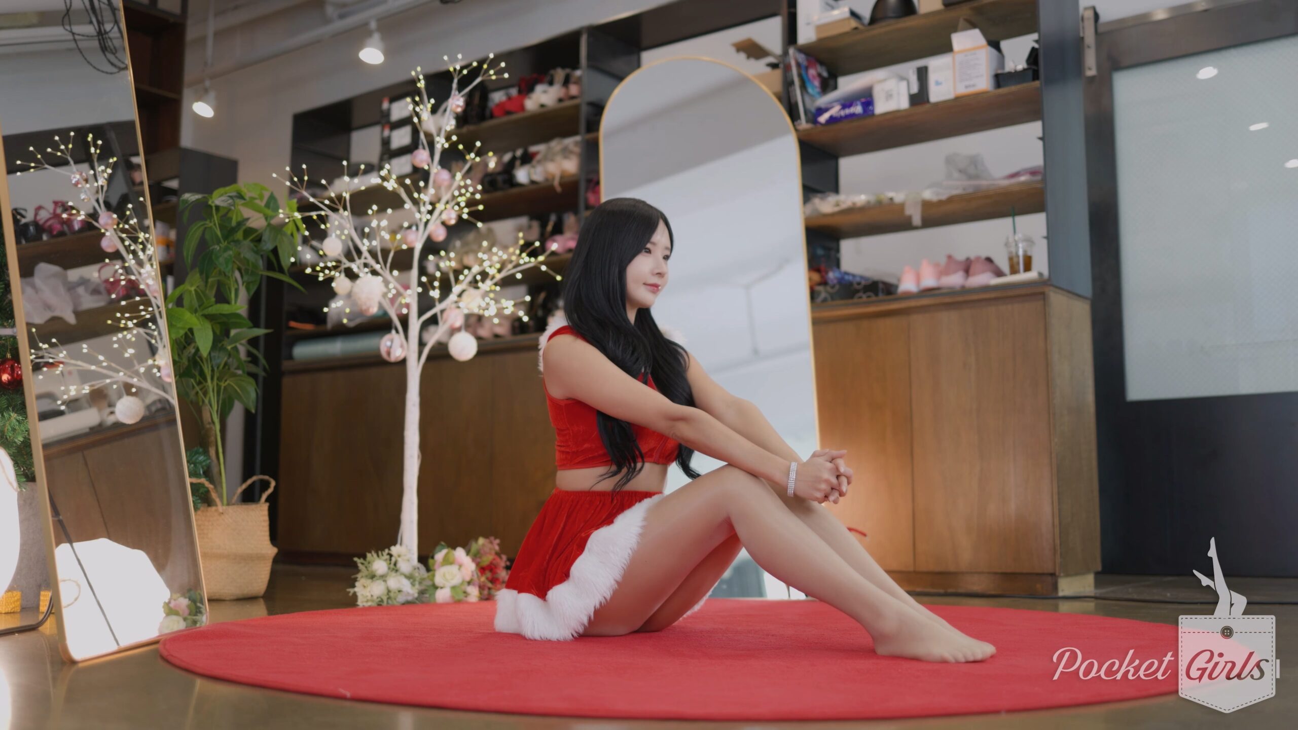 Habin's Chic on Crimson Carpet, Part.3 - #1070
