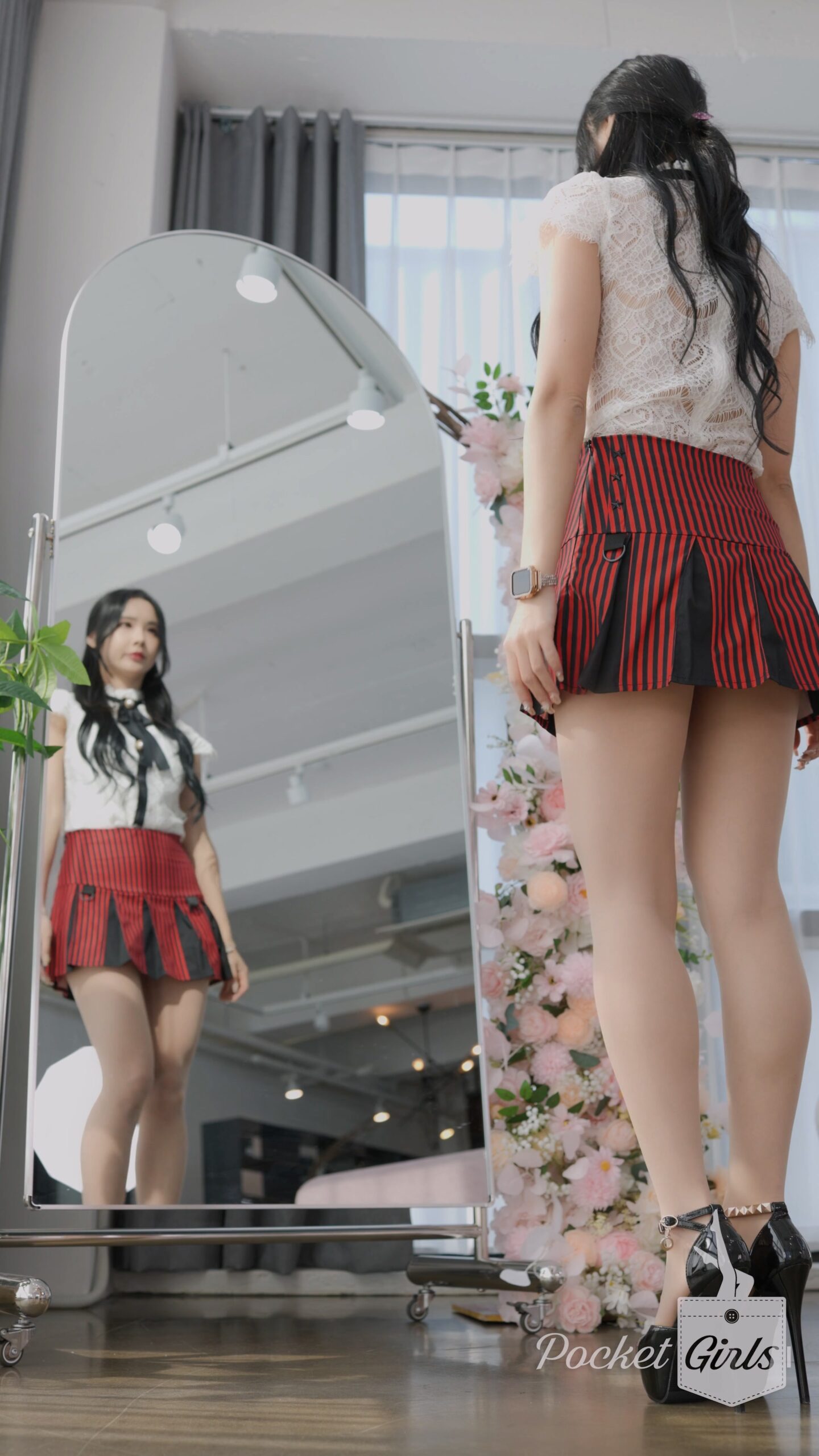 Miniskirts Dance, Habin, Part.2e - #0809