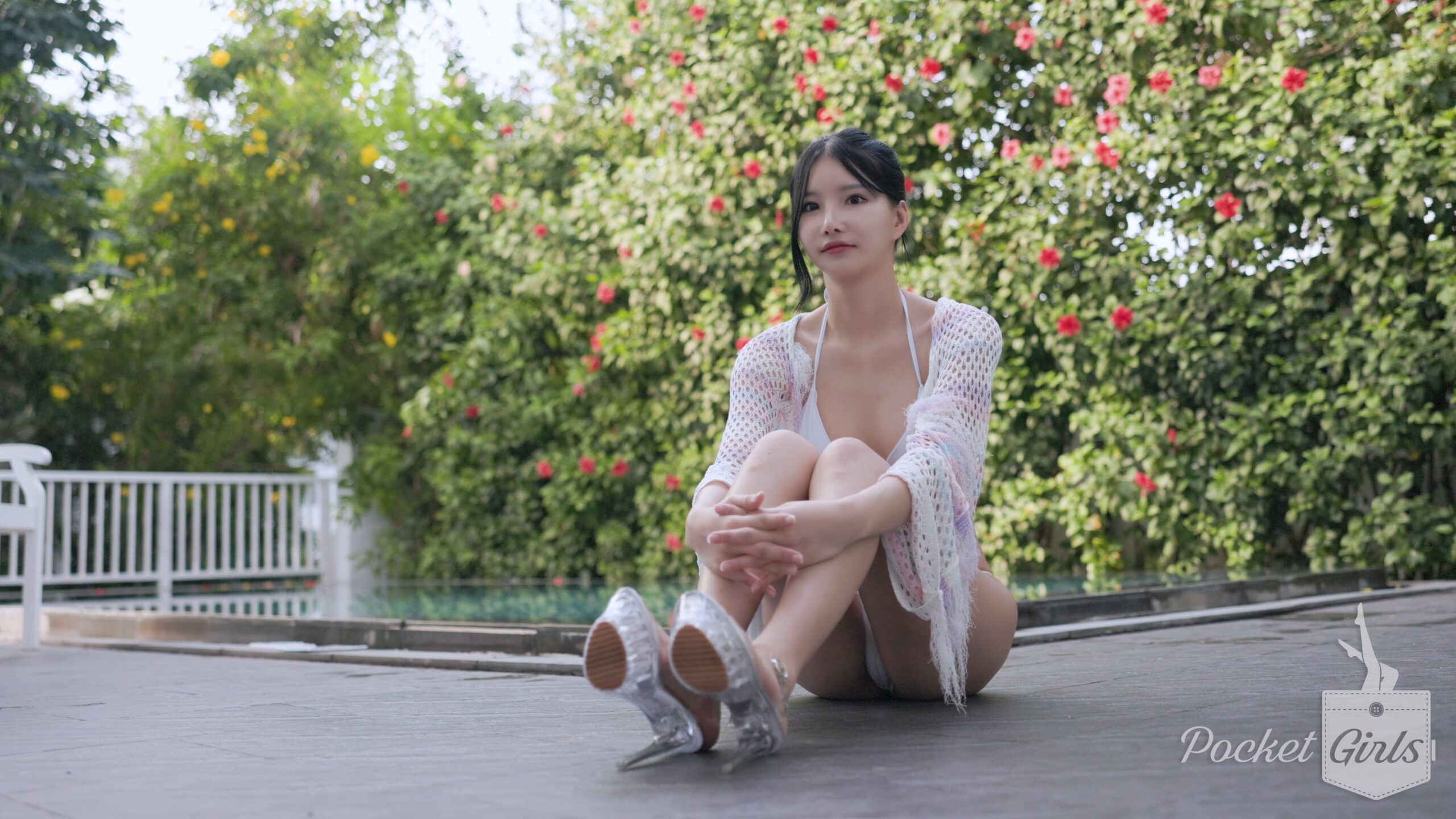 Pool Wading in White Bikini, Yeonji, Part.2b - #0954
